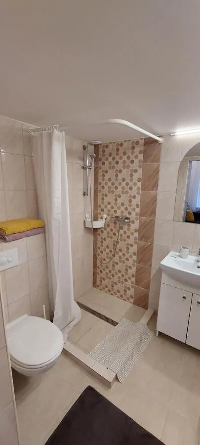 Apartamento Vito Apartman Eger